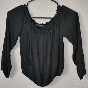 Brandy Melville Black Peasant Top Women’s XS Boho Ruffle Blouse